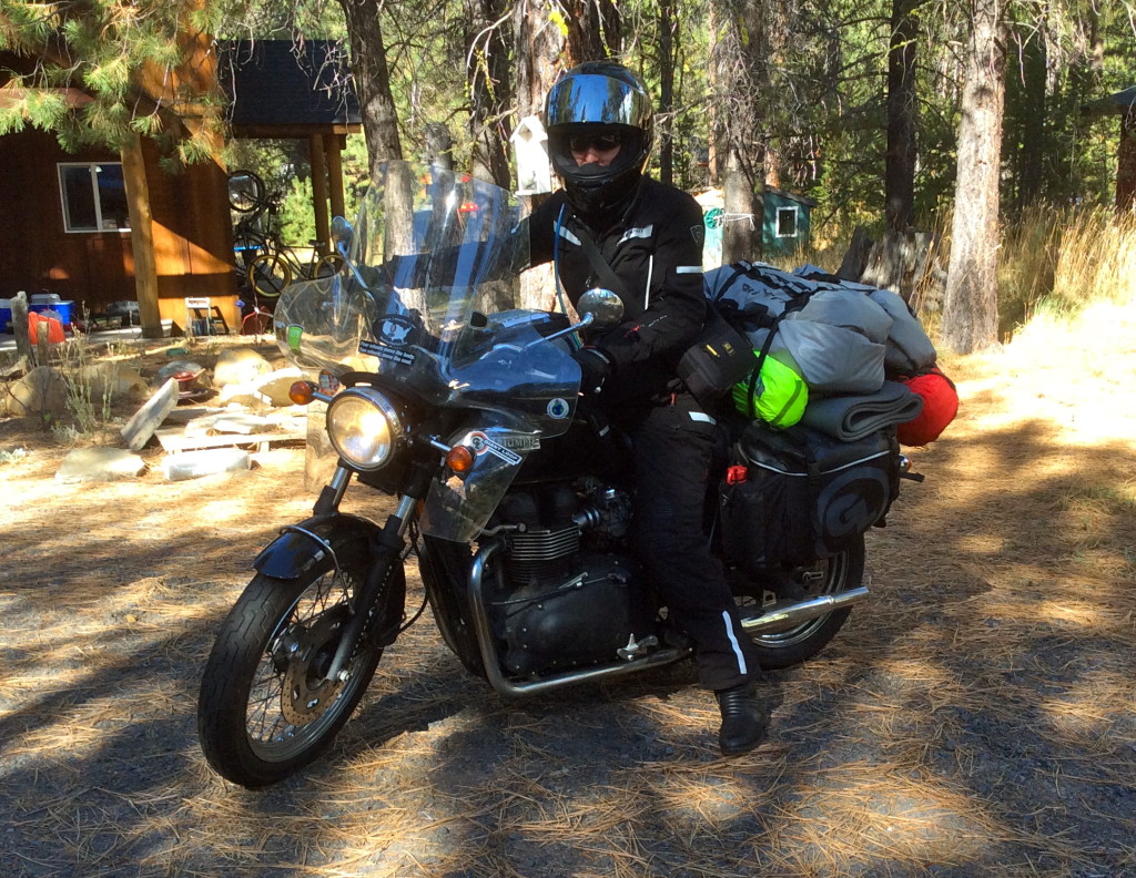 Black Tie 2 Black Top rider Danell Lynn's "1 Woman, 1 Bike, 1 Year, 50 US States + Canada"