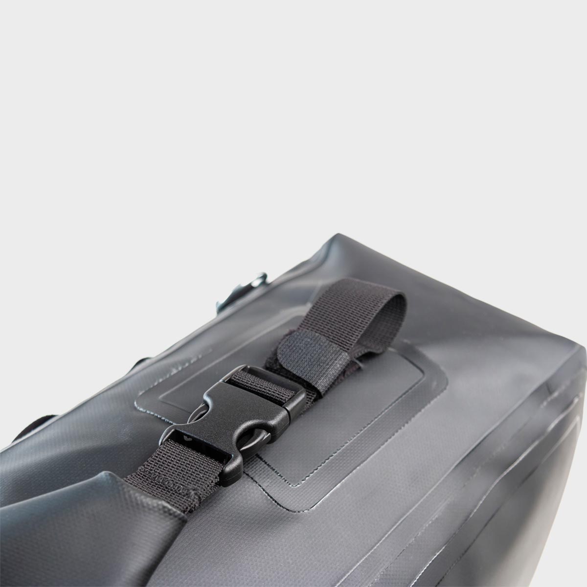 Overland Garment Bag | Luggage | Frost River | Made in USA